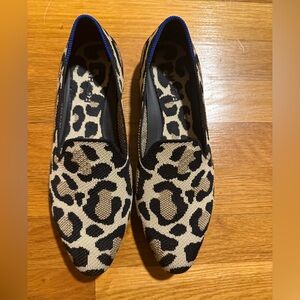 Rothy’s Almond Toe Loafers in Desert Cat. W9. Excellent used condition